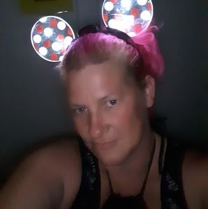 Meet your Posher, Regina gail